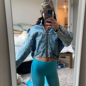 Cropped denim jacket